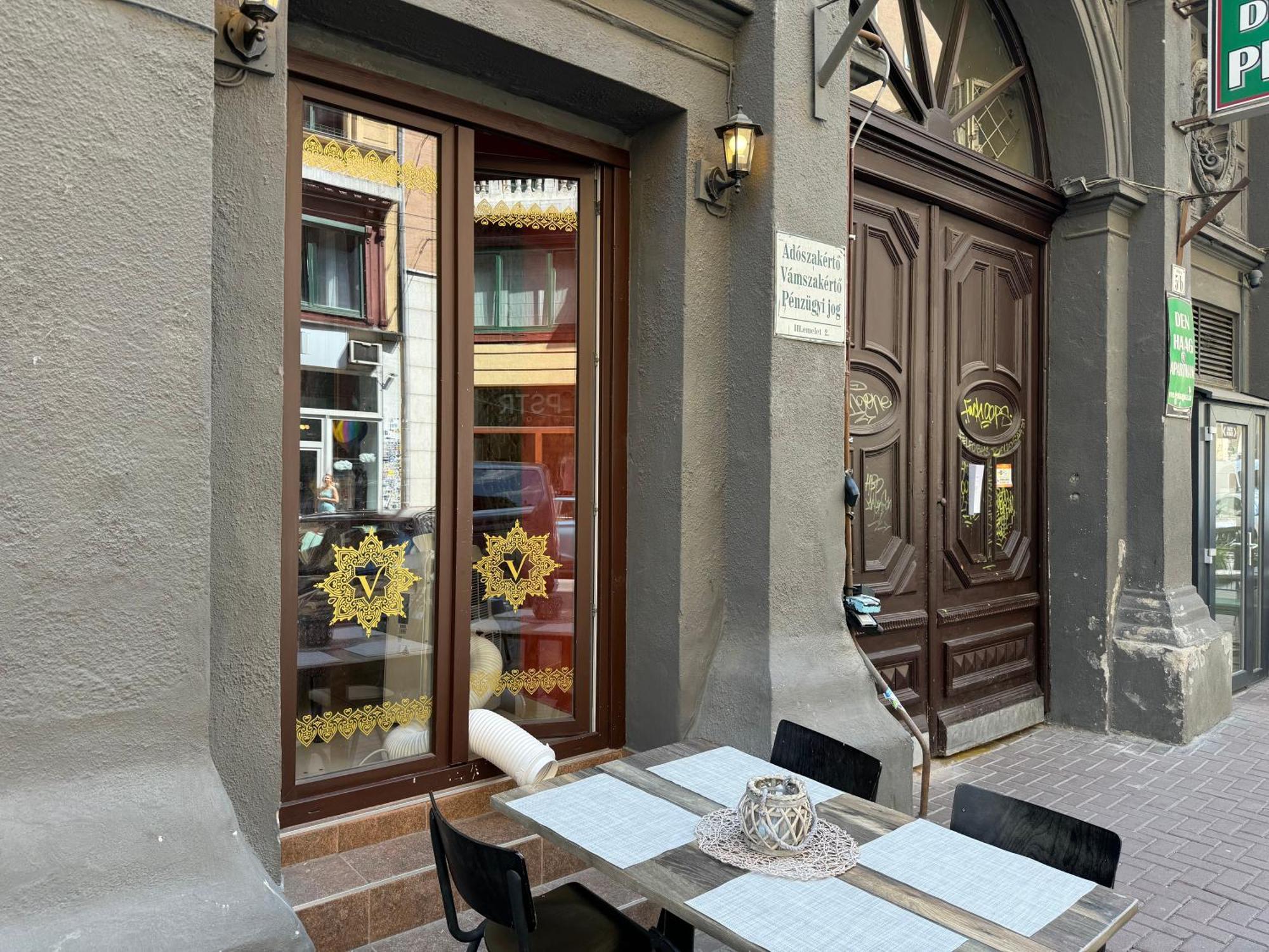 Spacious Cozy With 4bedroom In The Heart Of Bp Appartement